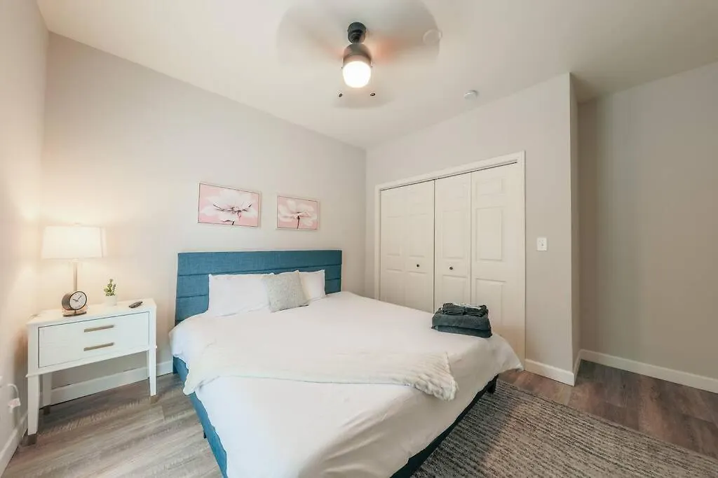 Cozy & Central 2Br Suite With Optional Parking Near Vanderbilt, Gulch & Honky Tonk Highway Nashville 0*,  United States