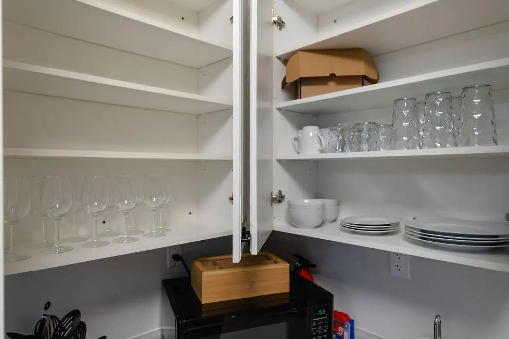 Apartment Cozy & Central 2Br Suite With Optional Parking Near Vanderbilt, Gulch & Honky Tonk Highway Nashville United States