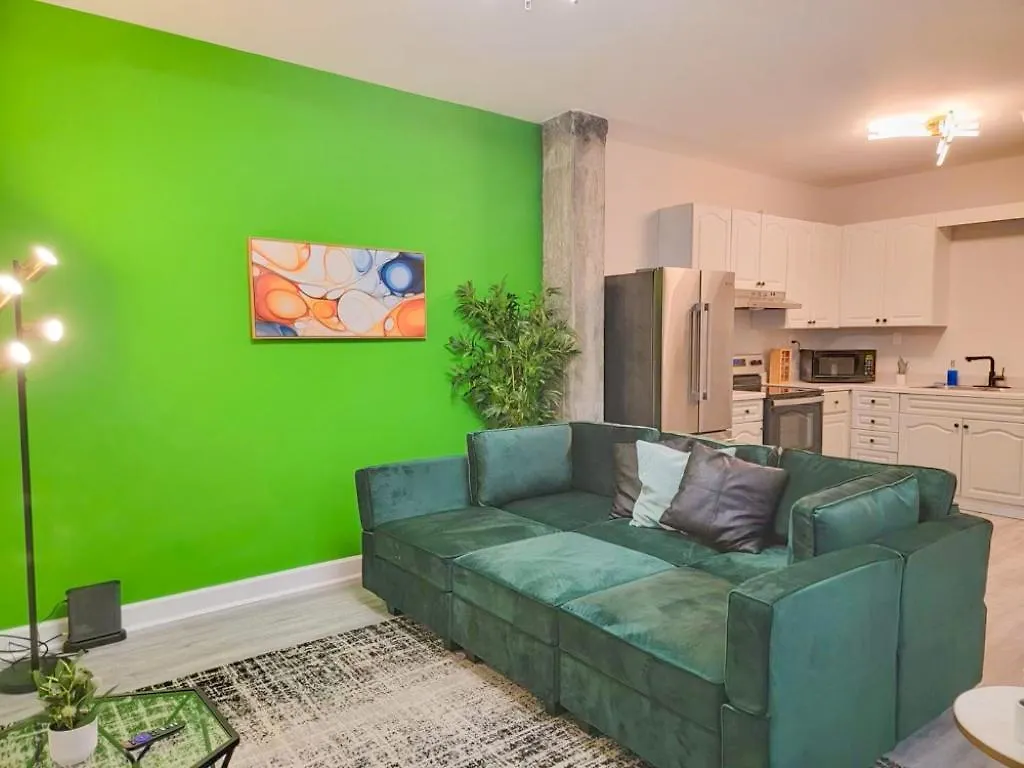 Cozy & Central 2Br Suite With Optional Parking Near Vanderbilt, Gulch & Honky Tonk Highway Nashville Apartment